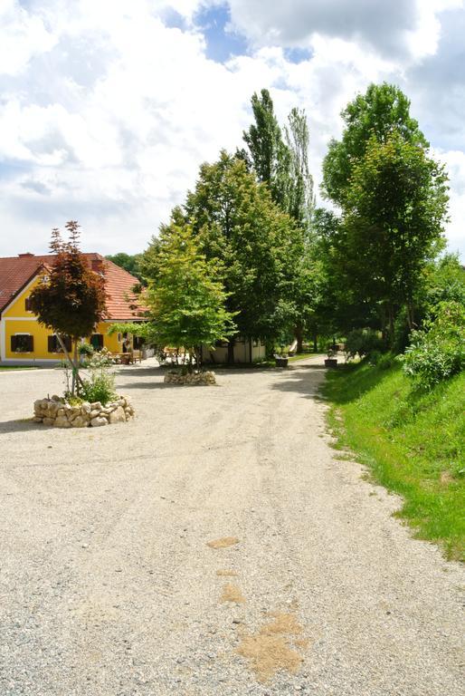 Weingut Primus Suedsteiermark シュピールフェルト エクステリア 写真