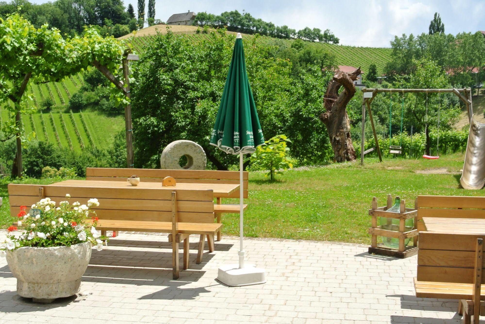 Weingut Primus Suedsteiermark シュピールフェルト エクステリア 写真